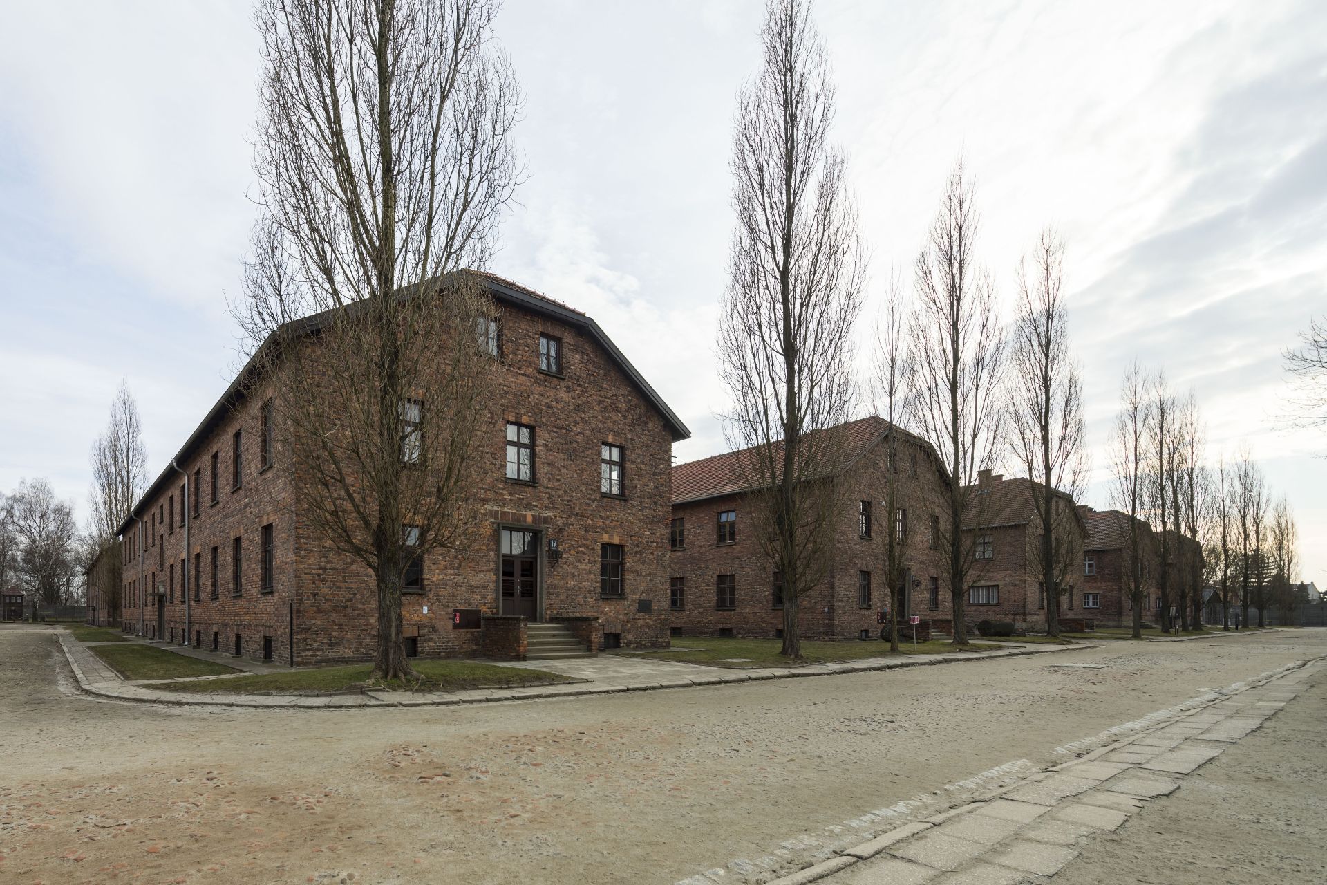 Study Trip For Teachers To The Auschwitz Birkenau Memorial 2026 220215 03 