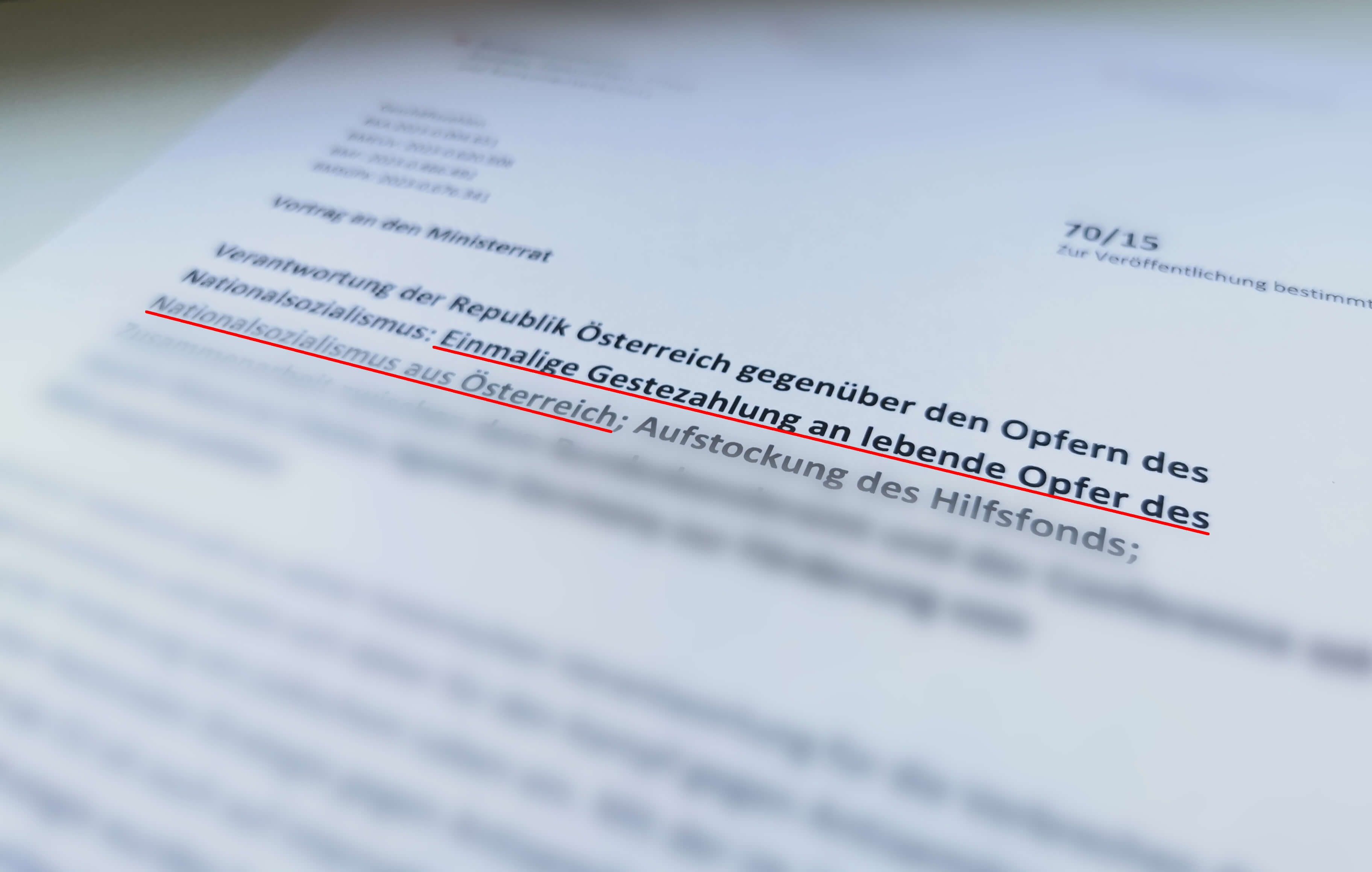 Foto der ersten Seite des Ministerratsbeschlusses MRV 70/15
